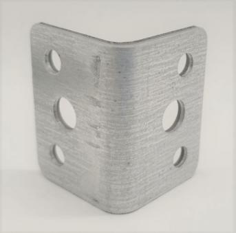 Кутик оцинкований 20*20*30 мм перфорований (товщина 1.5 мм)